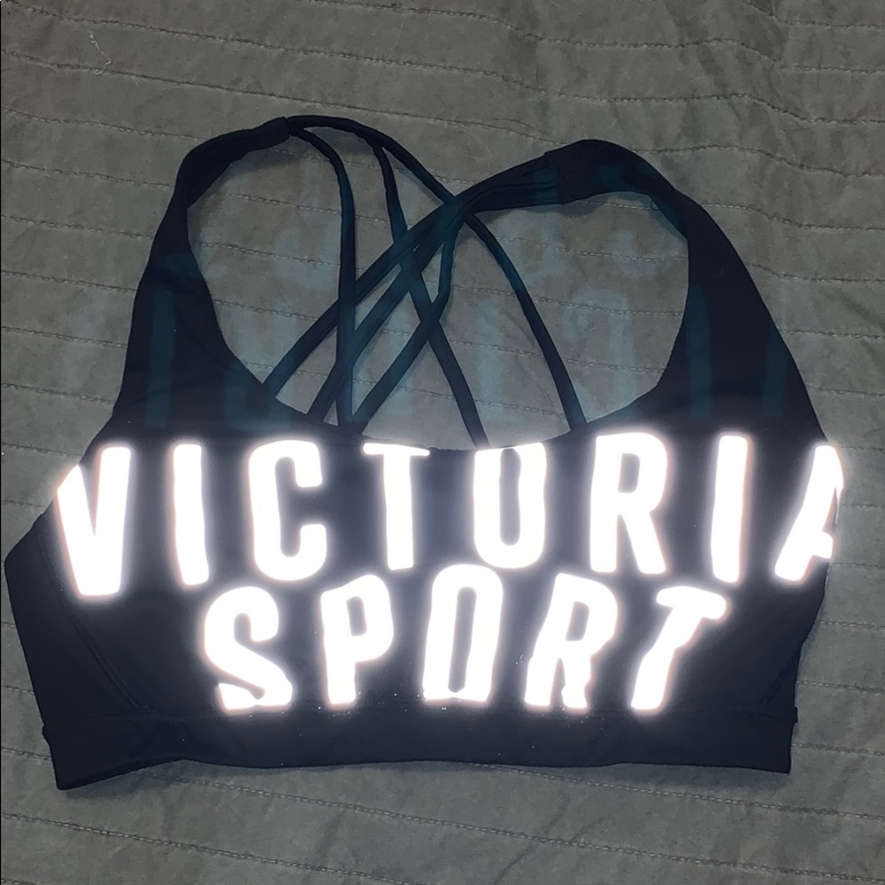 Black Victoria Sport Sports Bra